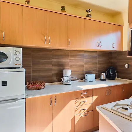 - Balaton 18113 Hébergement de vacances *